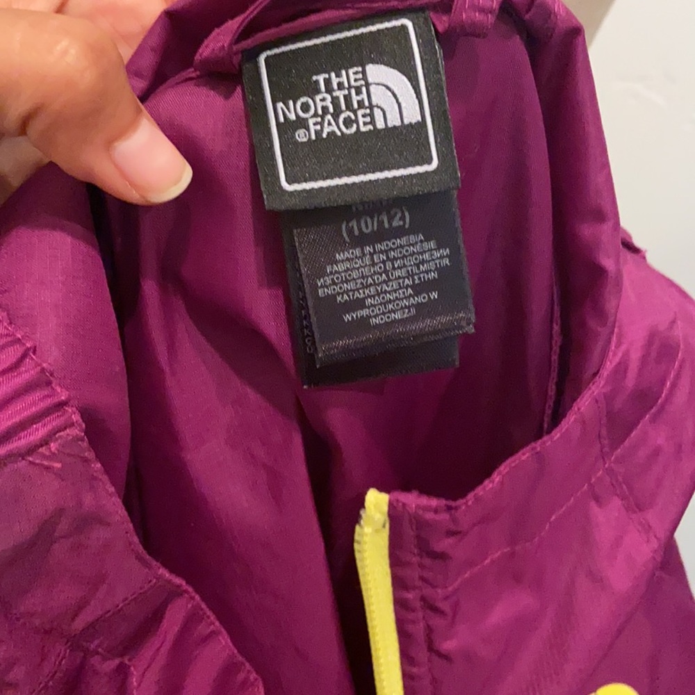 North Face Kids Windbreaker Jacket - Picture 5 of 6